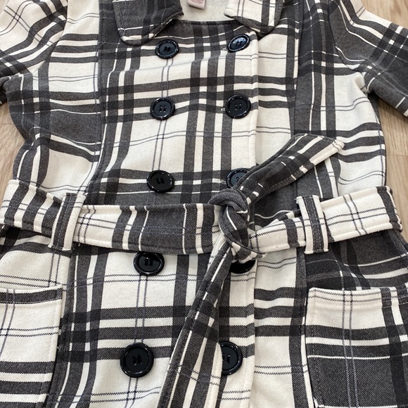 Glimmer by JJ basics Juniors medium grey and white plaid coat - Picture 2 of 4
